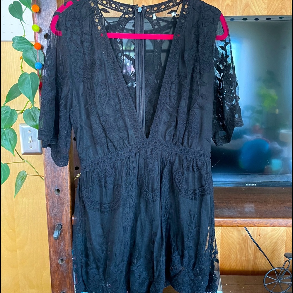 Honey Punch lace romper